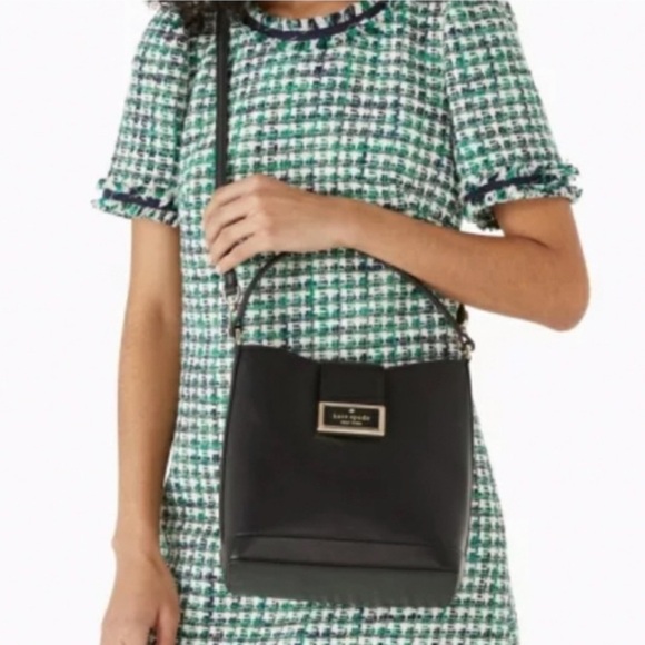 Kate Spade Black Leather Reegan Bucket Bag **EUC** - Picture 3 of 14